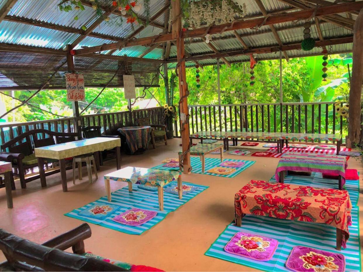 El Nido Hostel Sun Valley Dış mekan fotoğraf